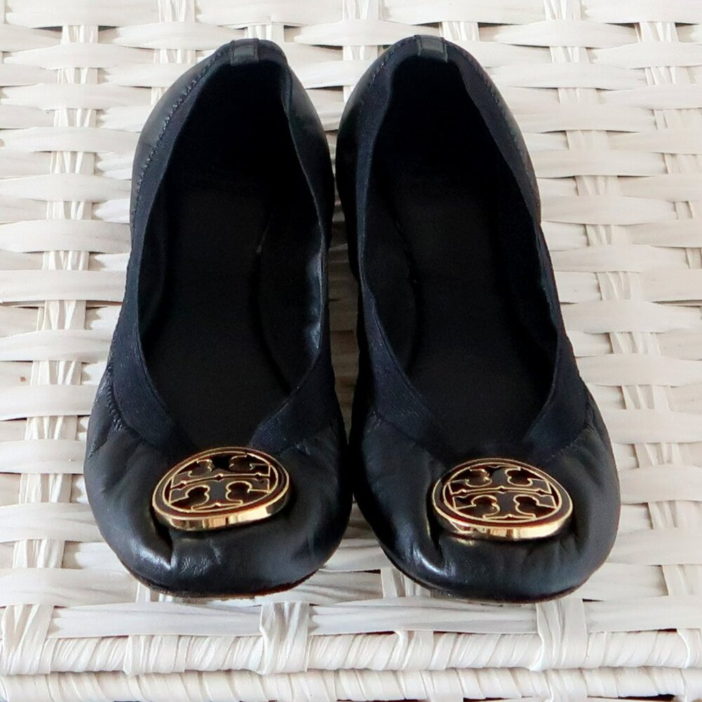 Tory Burch Black Leather Round Toe Ballet Flats Gold Logo Classic Designer Shoes - Picture 13 of 16
